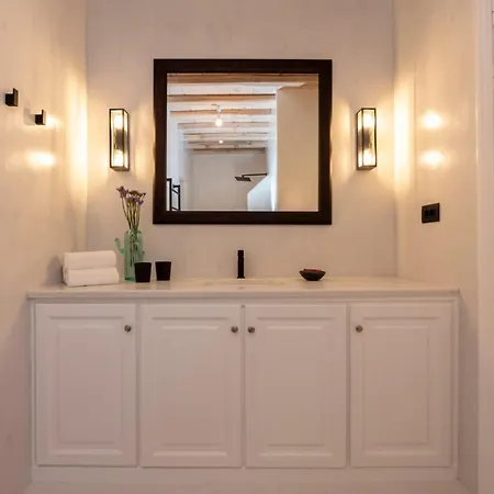 Leo - Sea View Elegance And Infinity Pool