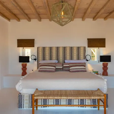 Leo Mykonos - Sea View & Infinity Pool By One Villa *