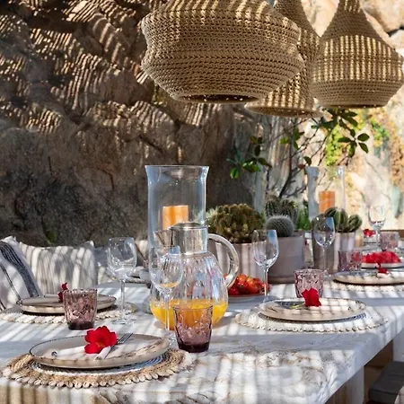 Leo - Sea View Elegance And Infinity Pool Villa