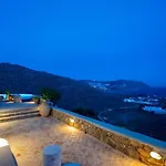 Leo Mykonos - Sea View & Infinity Pool By One Villa Agrari (Mykonos)