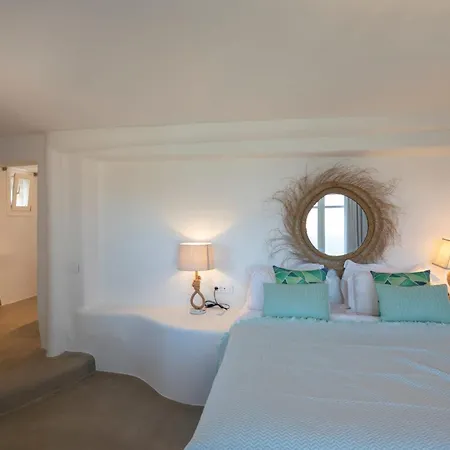 Leo Mykonos - Sea View & Infinity Pool By One Villa