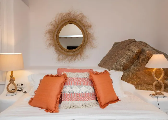 Leo - Sea View Elegance And Infinity Pool *